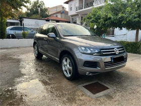 VW Touareg 3.0 TDI V6/245 к.с./4-Motion - 24900 лв. - 40013697 2
