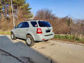 Kia Sorento 2.5 CRDi - 9000 € / 17602.47 лв. - 56902255 3