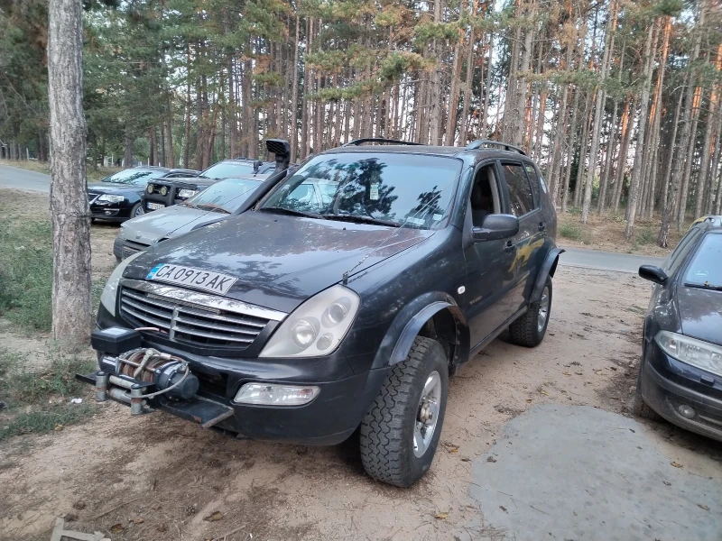 SsangYong Rexton, снимка 3 - Автомобили и джипове - 47384622