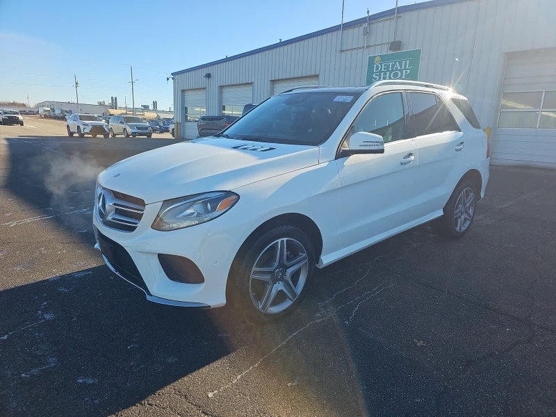 Mercedes-Benz GLE 350 AMG* 4MATIC* Harman/Kardon* Ambient* Пано* Подгрев, снимка 1 - Автомобили и джипове - 48689947