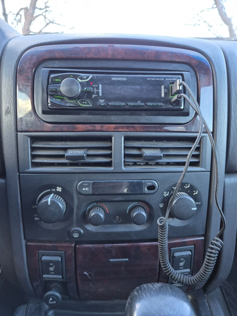 Jeep Grand cherokee 4.7, снимка 8 - Автомобили и джипове - 52514661