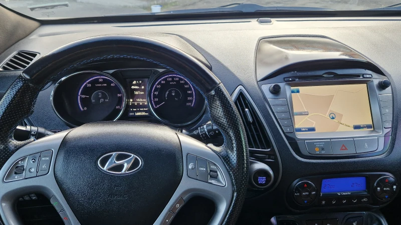 Hyundai IX35 2.0 CRDI -FACE-КОЖА-NAVI-PANORAMA, снимка 8 - Автомобили и джипове - 52869903
