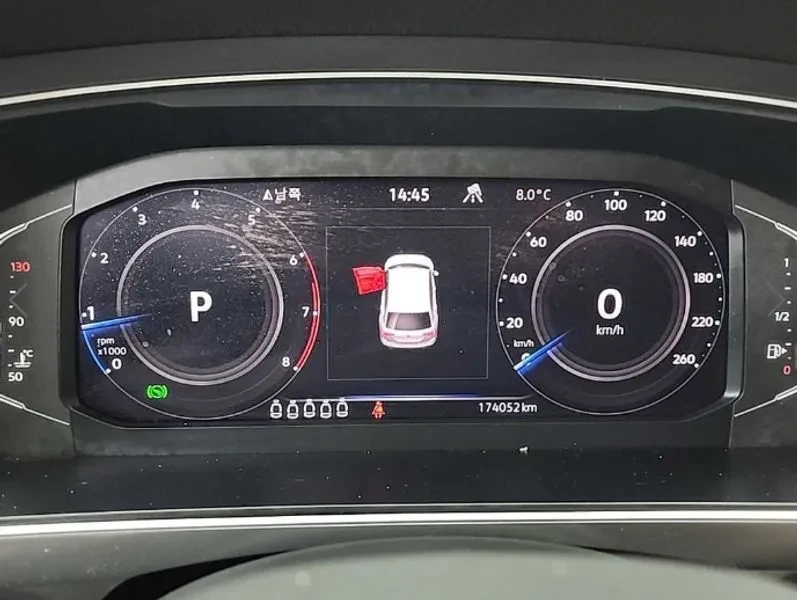 VW Tiguan 2.0 TSI PRESTIGE, снимка 6 - Автомобили и джипове - 55351629