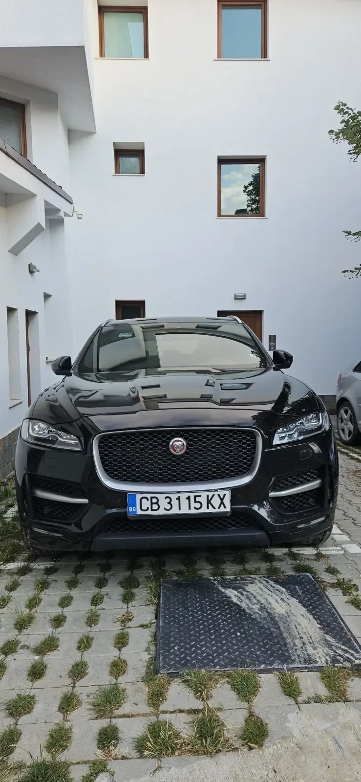 Jaguar F-PACE R, снимка 2 - Автомобили и джипове - 55381716