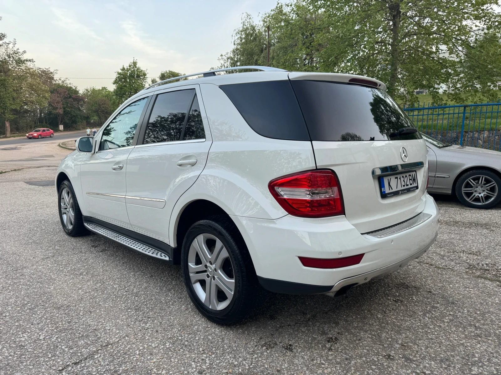 Mercedes-Benz ML 320  - изображение 5