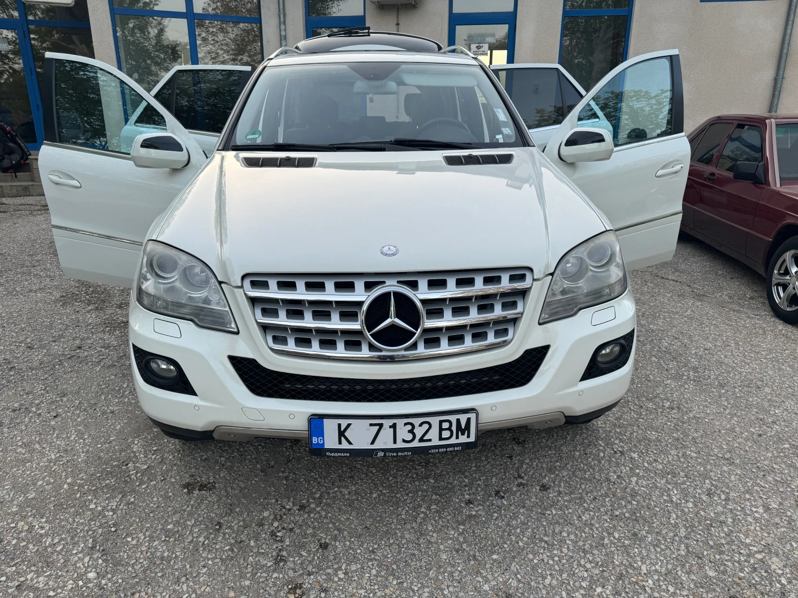 Mercedes-Benz ML 320  - изображение 7