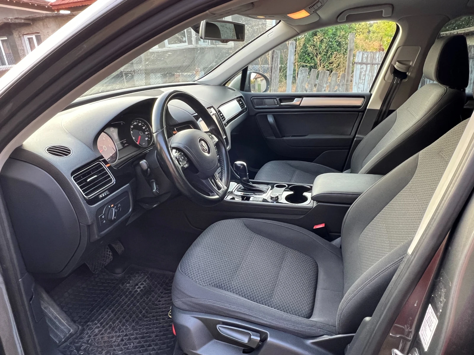 VW Touareg 3.0 TDI V6/245 к.с./4-Motion - изображение 5