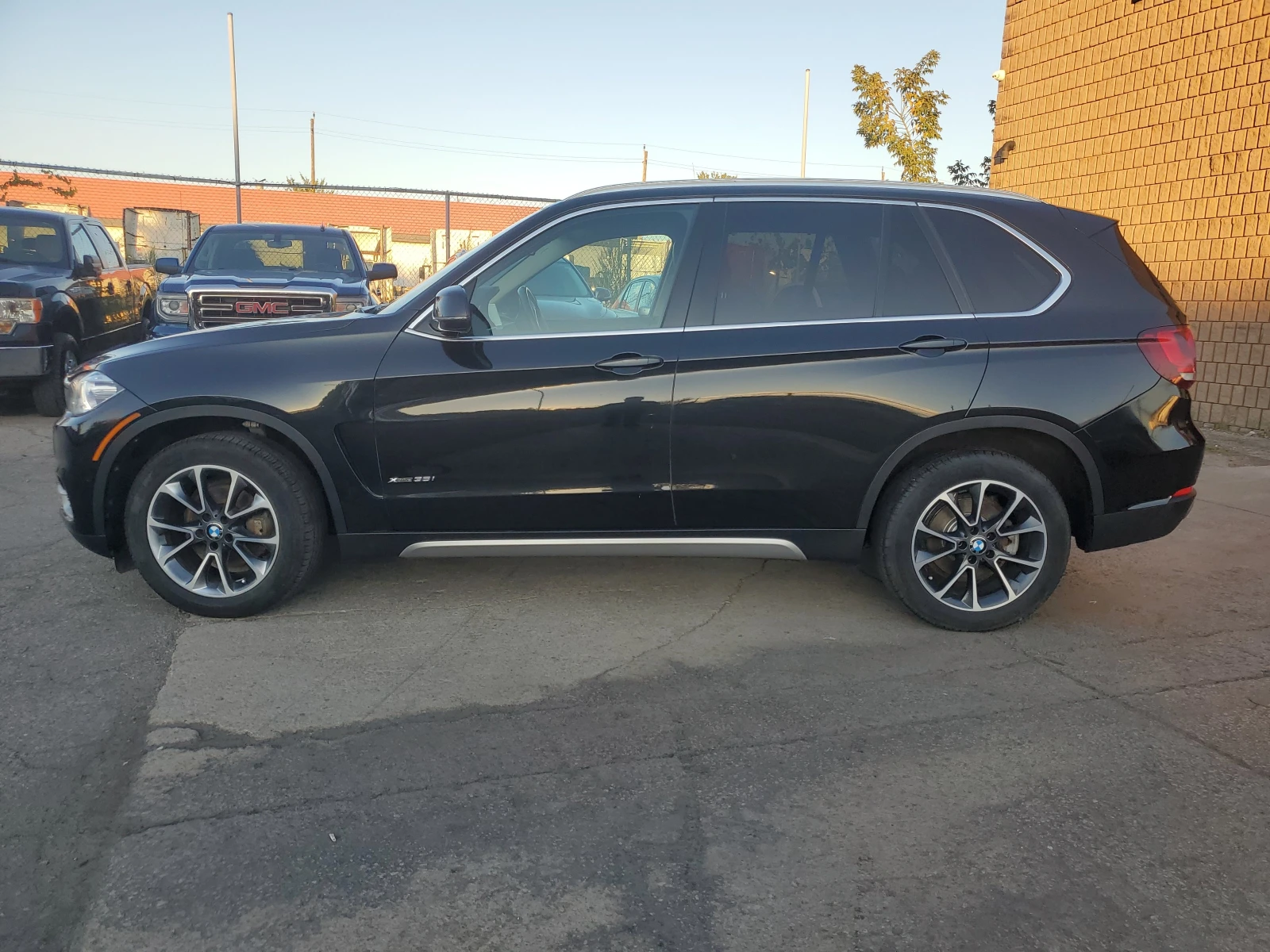 BMW X5 xDrive35i* CARFAX*  - изображение 3