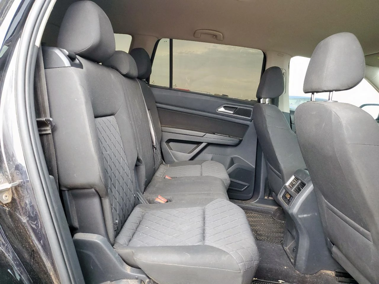 VW Atlas S FWD 235кс * Възможност за лизинг*  | Mobile.bg — изображение 11