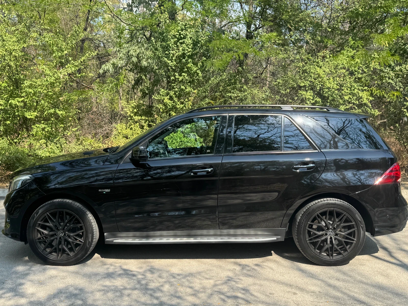 Mercedes-Benz GLE 43 AMG 43 AMG 4 Matic Panorama  - изображение 4
