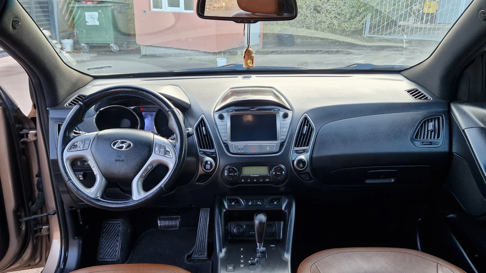 Hyundai IX35 2.0 CRDI -FACE-����-NAVI-PANORAMA | Mobile.bg � ����������� 10