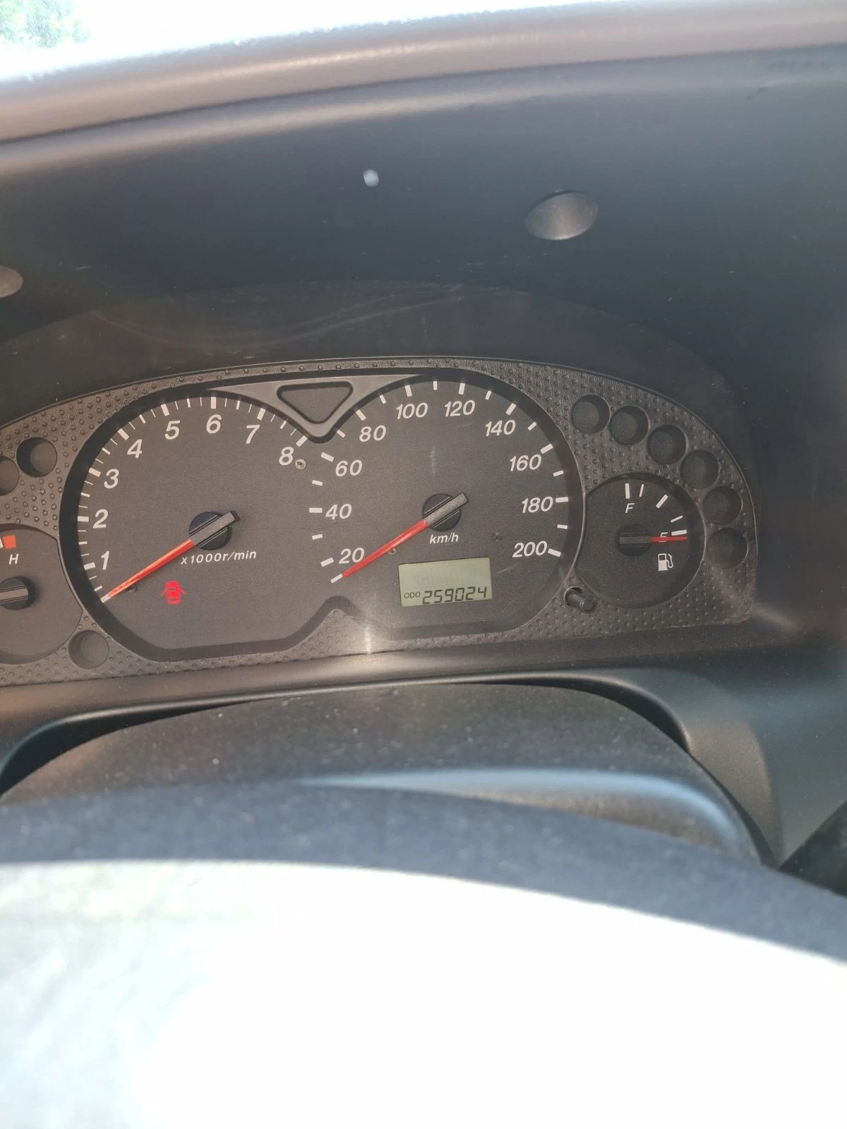 Mazda Tribute  - изображение 7