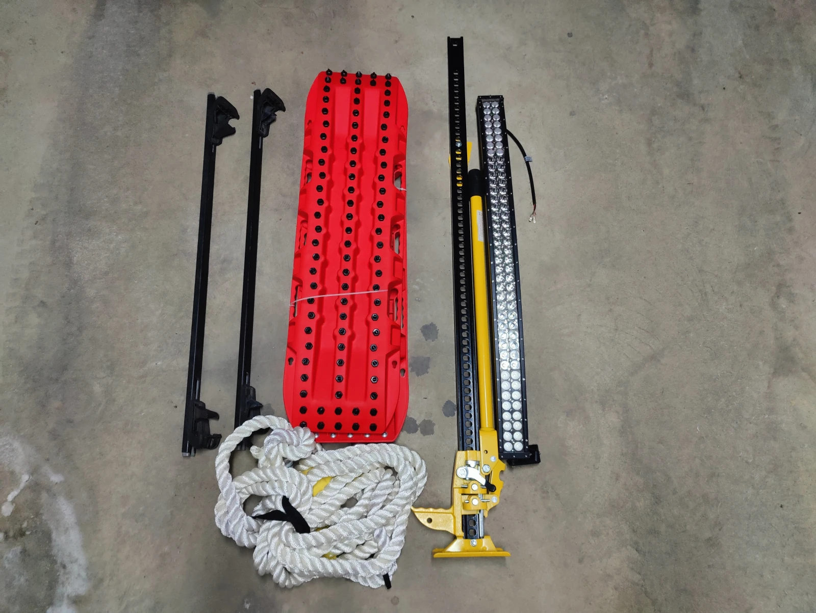 Kia Sorento 2.5 CRDi, снимка 9 - Автомобили и джипове - 53742913