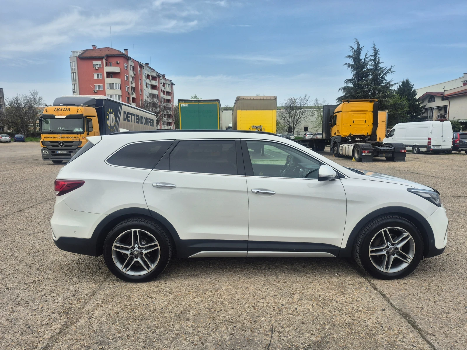 Hyundai Santa fe ГРАНД .7 МЕСТА НАВИГАЦИЯ АВТОМАТИК, снимка 17 - Автомобили и джипове - 54204712