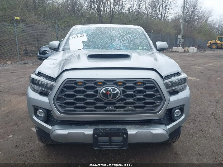 Toyota Tacoma 3.5l Trd Sport, снимка 13 - Автомобили и джипове - 54315565