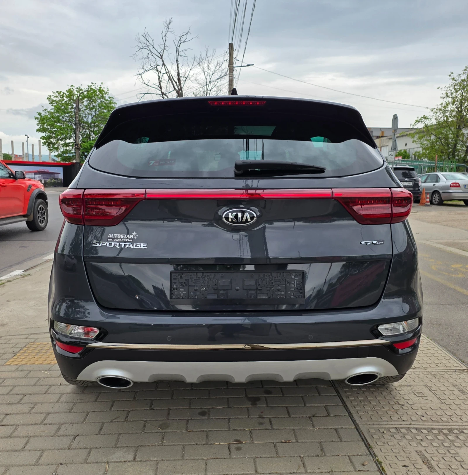 Kia Sportage 119x.km 1.6CRDI GT-Line AWD 136k.s - КАТО НОВА !!!, снимка 5 - Автомобили и джипове - 54478181