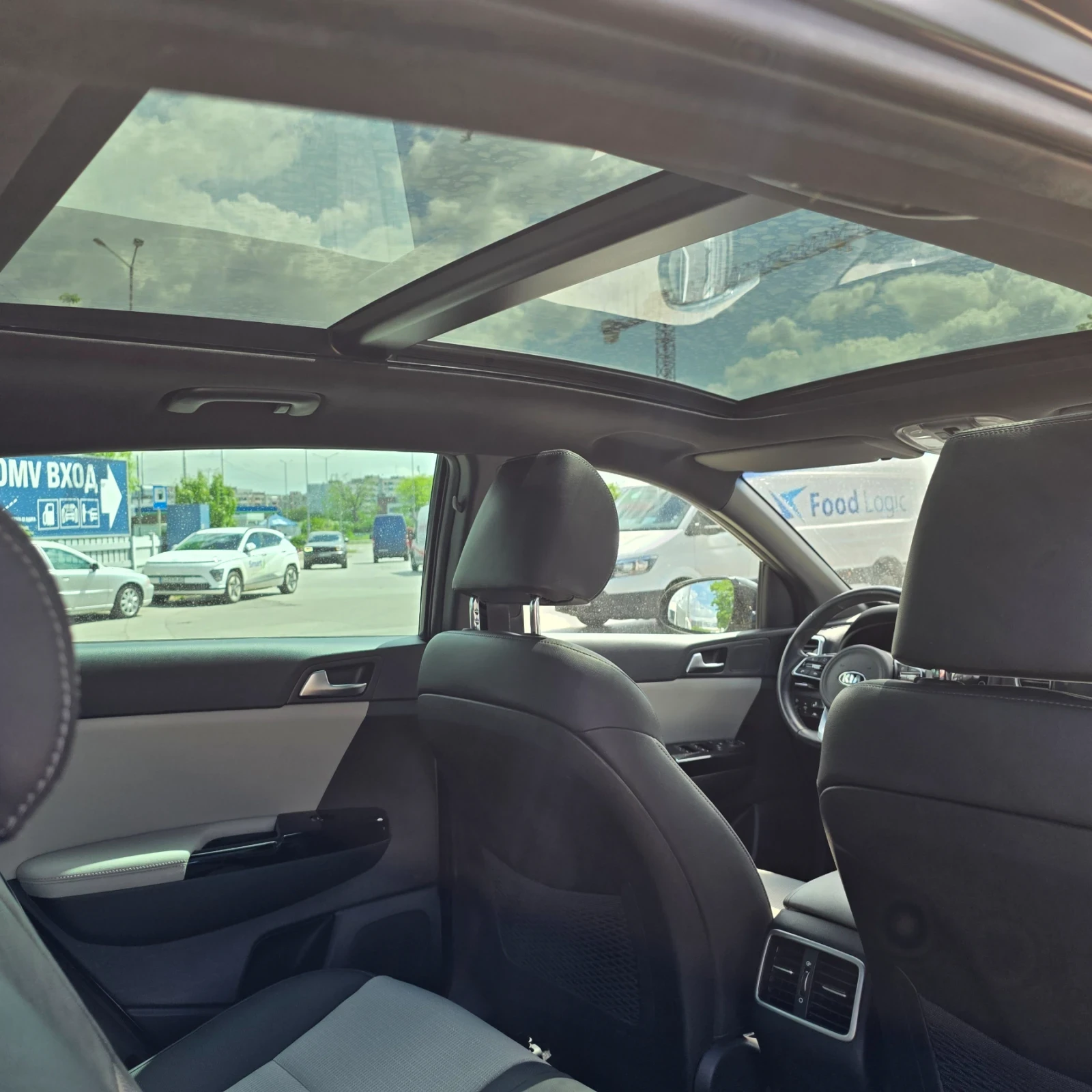 Kia Sportage 1.6CRDI GTLine AWD/PANORAMA/KEYLESS/JBL/KAMERA360!, снимка 14 - Автомобили и джипове - 54478181