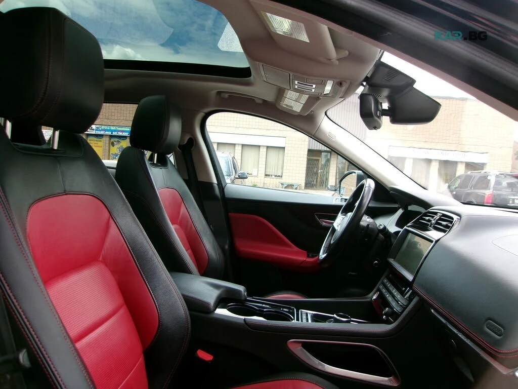 Jaguar F-PACE 35t R-Sport* АвтоКредит* (ЦЕНА ДО БГ), снимка 14 - Автомобили и джипове - 55266394