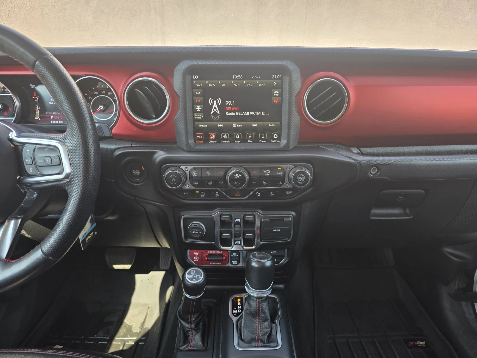 Jeep Gladiator RUBICON 3.6L V6, снимка 14 - Автомобили и джипове - 55769454
