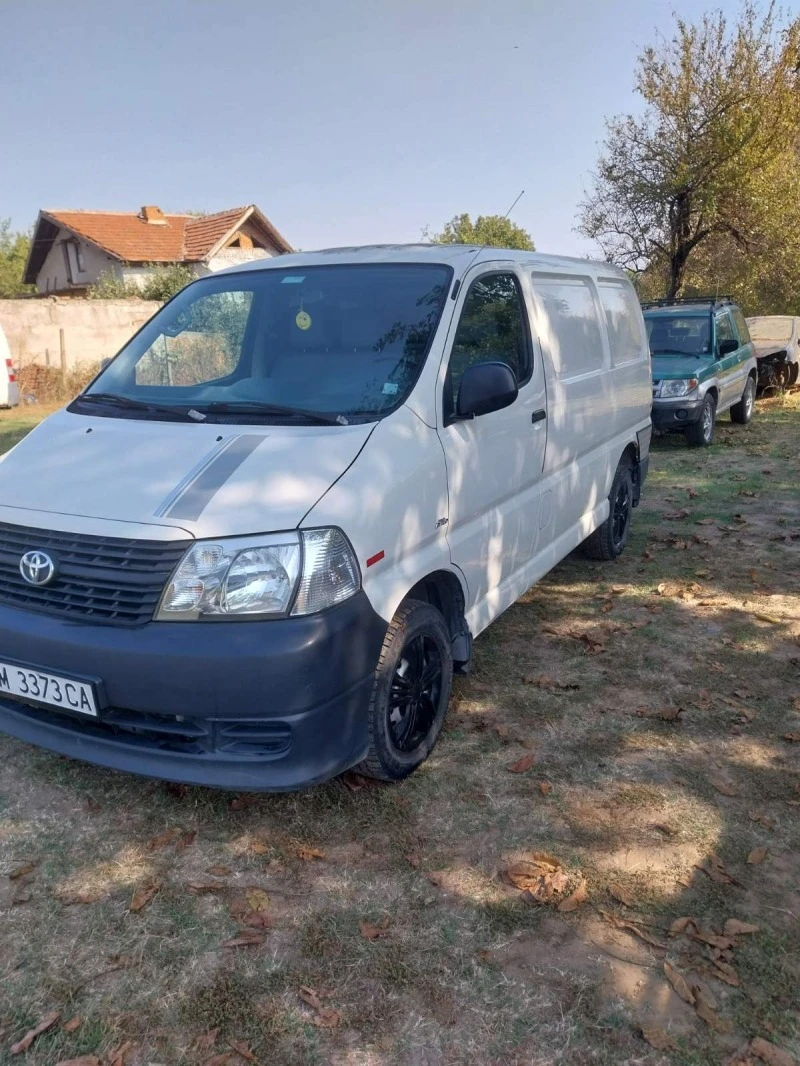 Toyota Hiace 2500, снимка 5 - Бусове и автобуси - 45652042