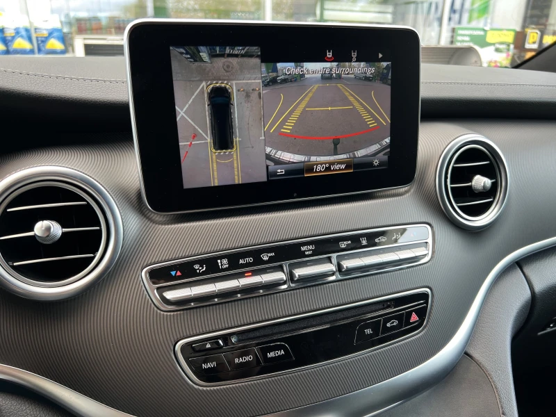 Mercedes-Benz V 250 d/ AMG/4M/ EXTRALONG/AVANTGARDE/360/BURM/8-МЕСТЕН/, снимка 11 - Бусове и автобуси - 49546969