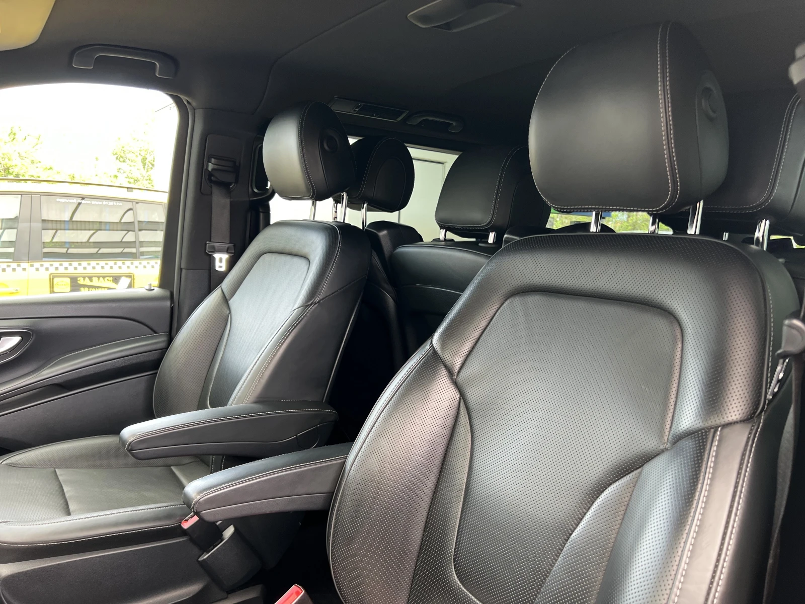 Mercedes-Benz V 250 d/ AMG/4M/ EXTRALONG/AVANTGARDE/360/BURM/8-МЕСТЕН/ - изображение 9