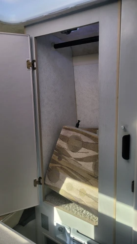 Кемпер VW Rialta Winnebago , снимка 17