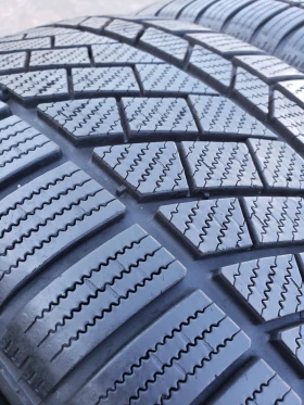 Гуми Зимни 255/40R20, снимка 5