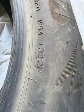 Гуми Зимни 235/55R19, снимка 3