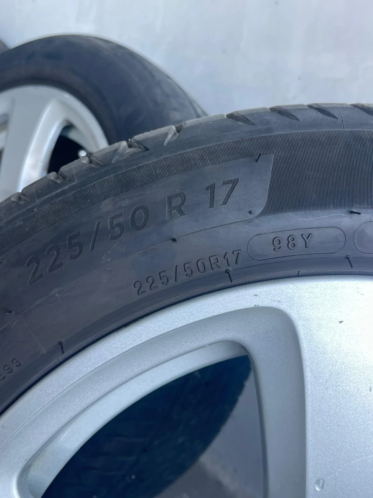 ���� � ������ 225/50R17 �� BMW 530 | Mobile.bg � ����������� 7