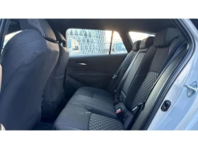 Toyota Corolla 1.8 HSD TS Executive MY25 - НОВА, снимка 11