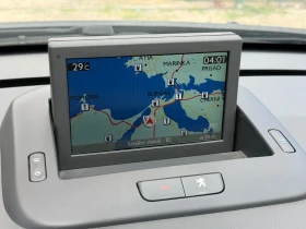 Peugeot 5008 1.6HDI НАВИ ЛЕД 7МЕСТА ЛИЗИНГ ВИДЕО , снимка 14