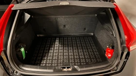 Volvo V40 T2, снимка 8