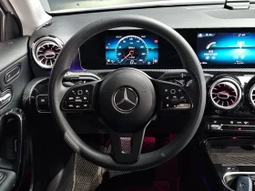 Mercedes-Benz A 220, снимка 13
