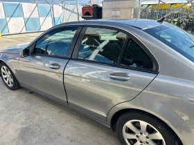 Mercedes-Benz C 200, снимка 3
