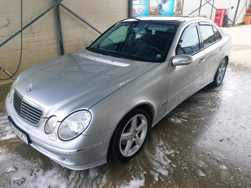 Mercedes-Benz E 270 Авангард , снимка 6 - Автомобили и джипове - 46923553