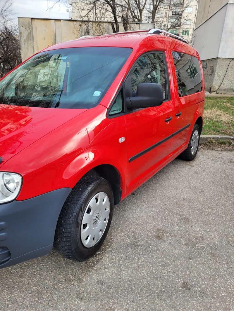 VW Caddy 1.9, снимка 2 - Автомобили и джипове - 47192914