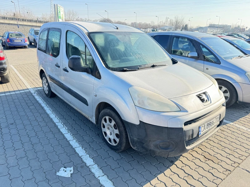 Peugeot Partner, снимка 2 - Автомобили и джипове - 49072712