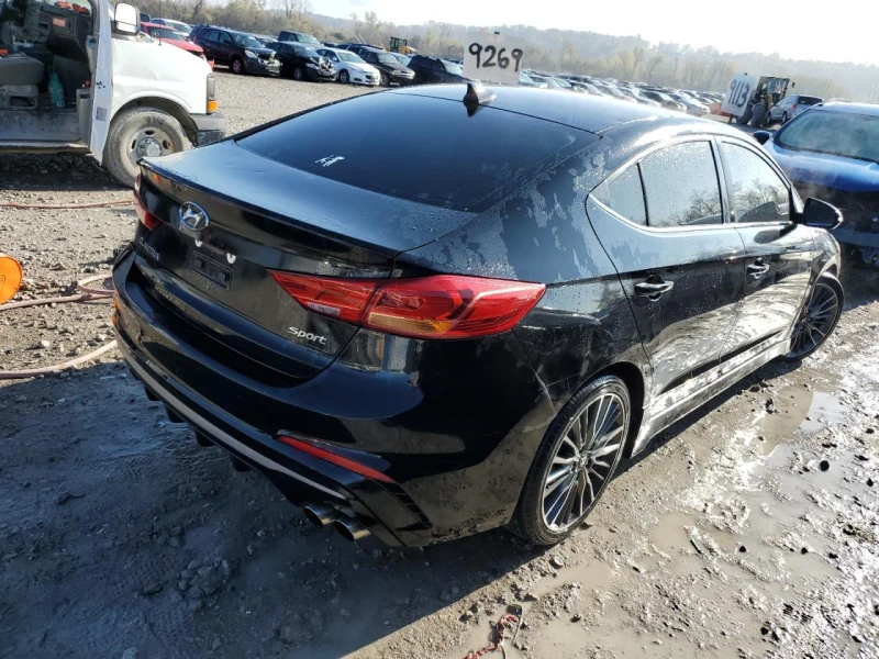 Hyundai Elantra SPORT, снимка 3 - Автомобили и джипове - 49111374