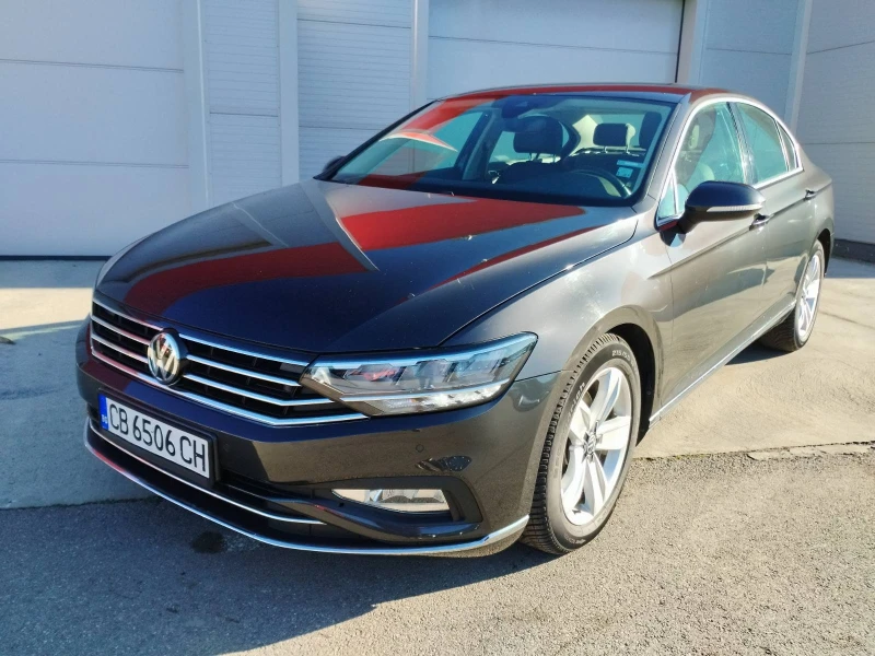 VW Passat 1.5 tsi, снимка 1 - Автомобили и джипове - 49553654