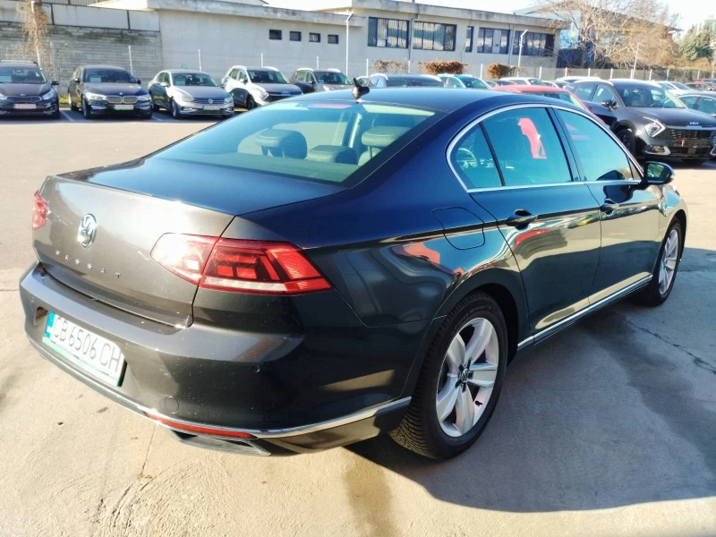 VW Passat 1.5 tsi, снимка 4 - Автомобили и джипове - 49553654