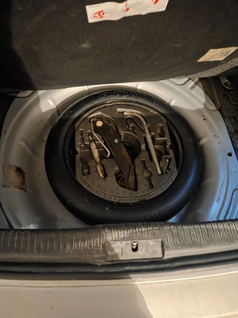 VW Golf 5, снимка 4 - Автомобили и джипове - 51794987