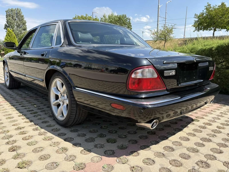 Jaguar Xjr 4.0 V8, снимка 3 - Автомобили и джипове - 52792990