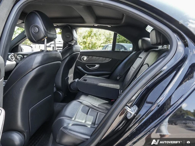 Mercedes-Benz C 300 AMG-Optic* CARFAX* АвтоКредит* (ЦЕНА ДО БГ), снимка 14 - Автомобили и джипове - 53206289
