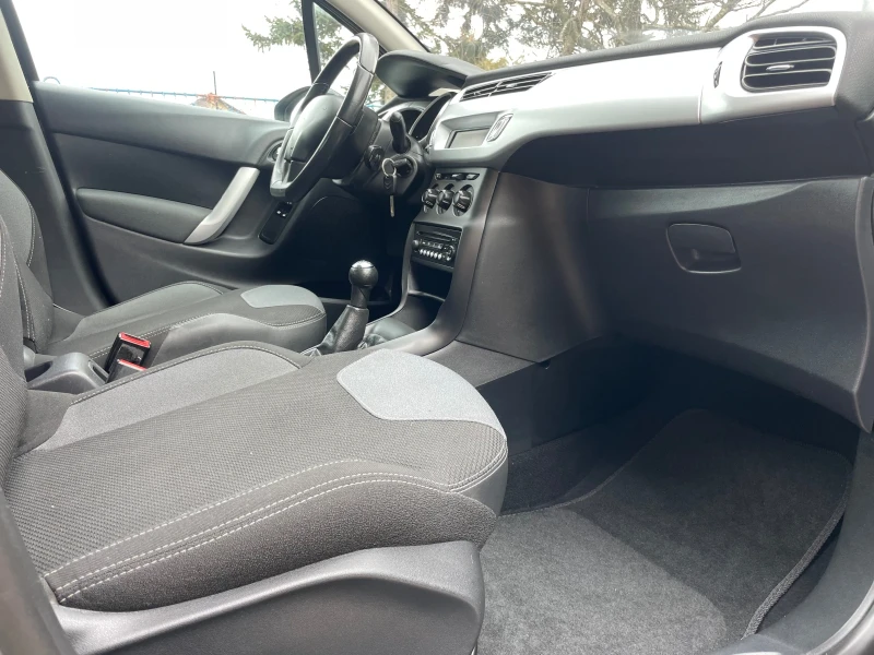Citroen C3 1.4i* 75kc* 141000км, снимка 11 - Автомобили и джипове - 53455792