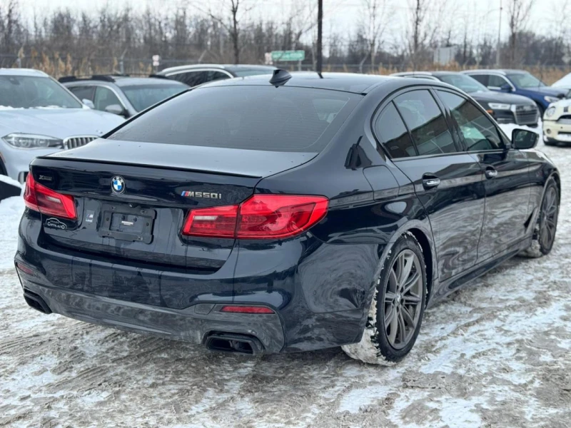 BMW 550 M* HARMAN* PERFORMANCE* HEAD-UP* PANO* 360* , снимка 5 - Автомобили и джипове - 53529353