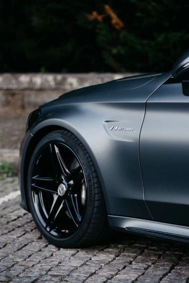 Mercedes-Benz C 63 AMG Coupe - изображение 4