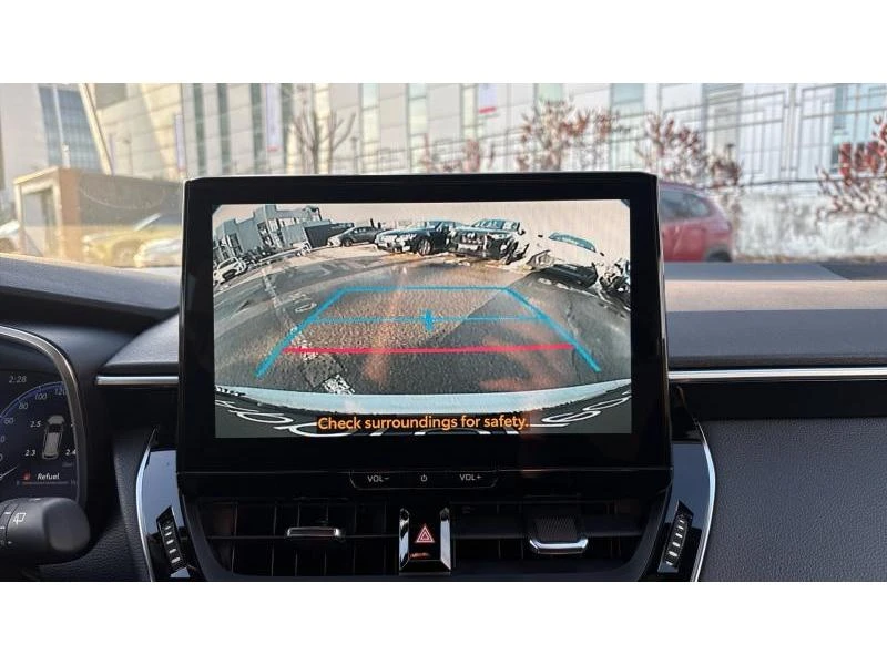 Toyota Corolla 1.8 HSD TS Executive MY25 - НОВА, снимка 15 - Автомобили и джипове - 53596287