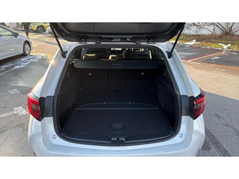 Toyota Corolla 1.8 HSD TS Executive MY25 - НОВА - изображение 10