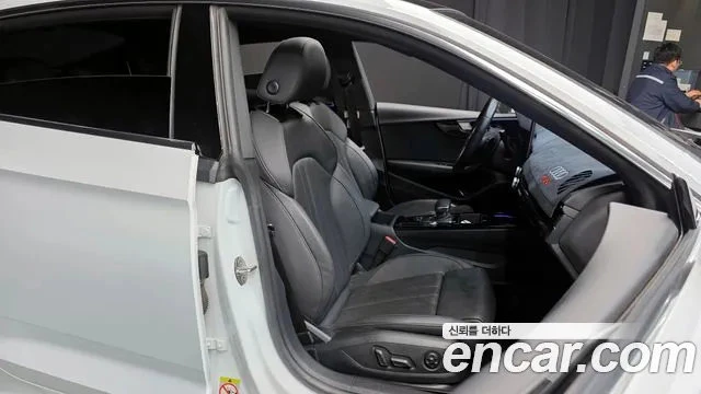 Audi A5 45 TFSI Quattro, снимка 7 - Автомобили и джипове - 53997587